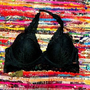 Victoria’s Secret M Push Up Bralette Halter New Without Tags